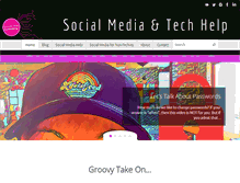 Tablet Screenshot of groovypinkblog.com